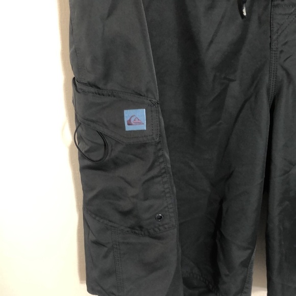 QUICKSILVER navy blue board shorts, size 42 - Picture 3 of 7